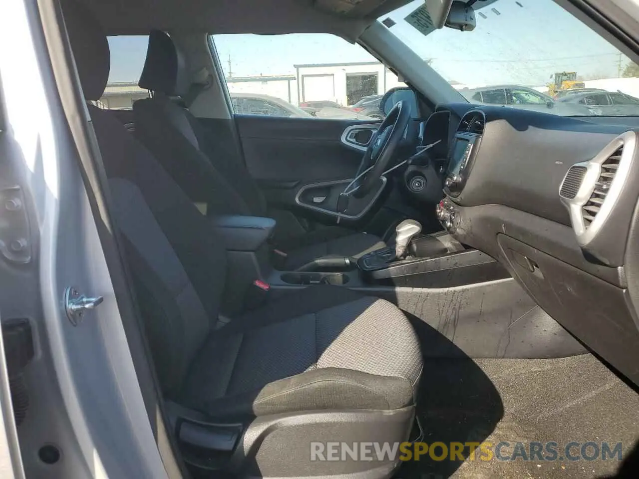 7 fotografías del automóvil dañado KNDJ23AU3L7716534 KIA SOUL 2020