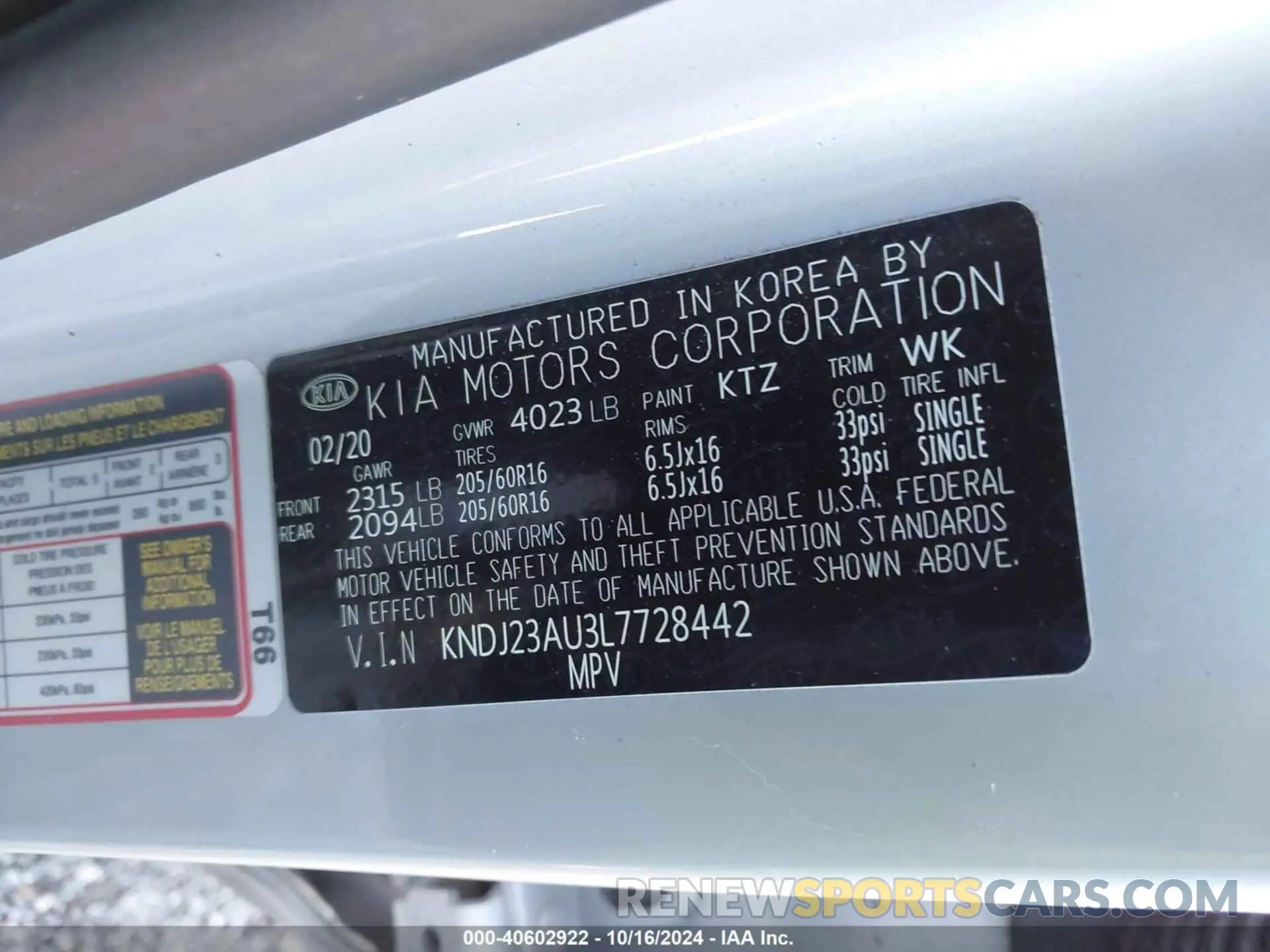 9 fotografías del automóvil dañado KNDJ23AU3L7728442 KIA SOUL 2020