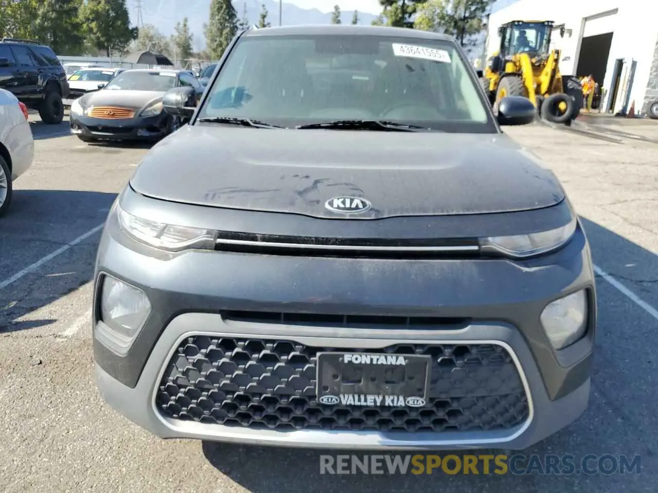 5 fotografías del automóvil dañado KNDJ23AU3L7730188 KIA SOUL 2020
