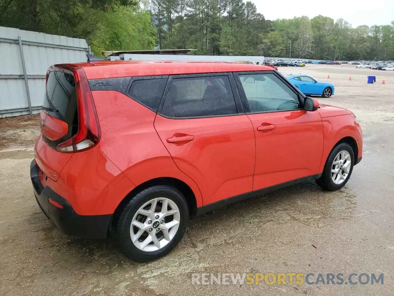 3 fotografías del automóvil dañado KNDJ23AU4L7011824 KIA SOUL 2020