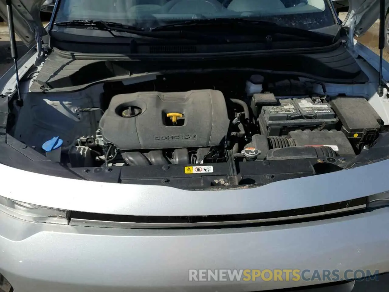 12 fotografías del automóvil dañado KNDJ23AU4L7015937 KIA SOUL 2020