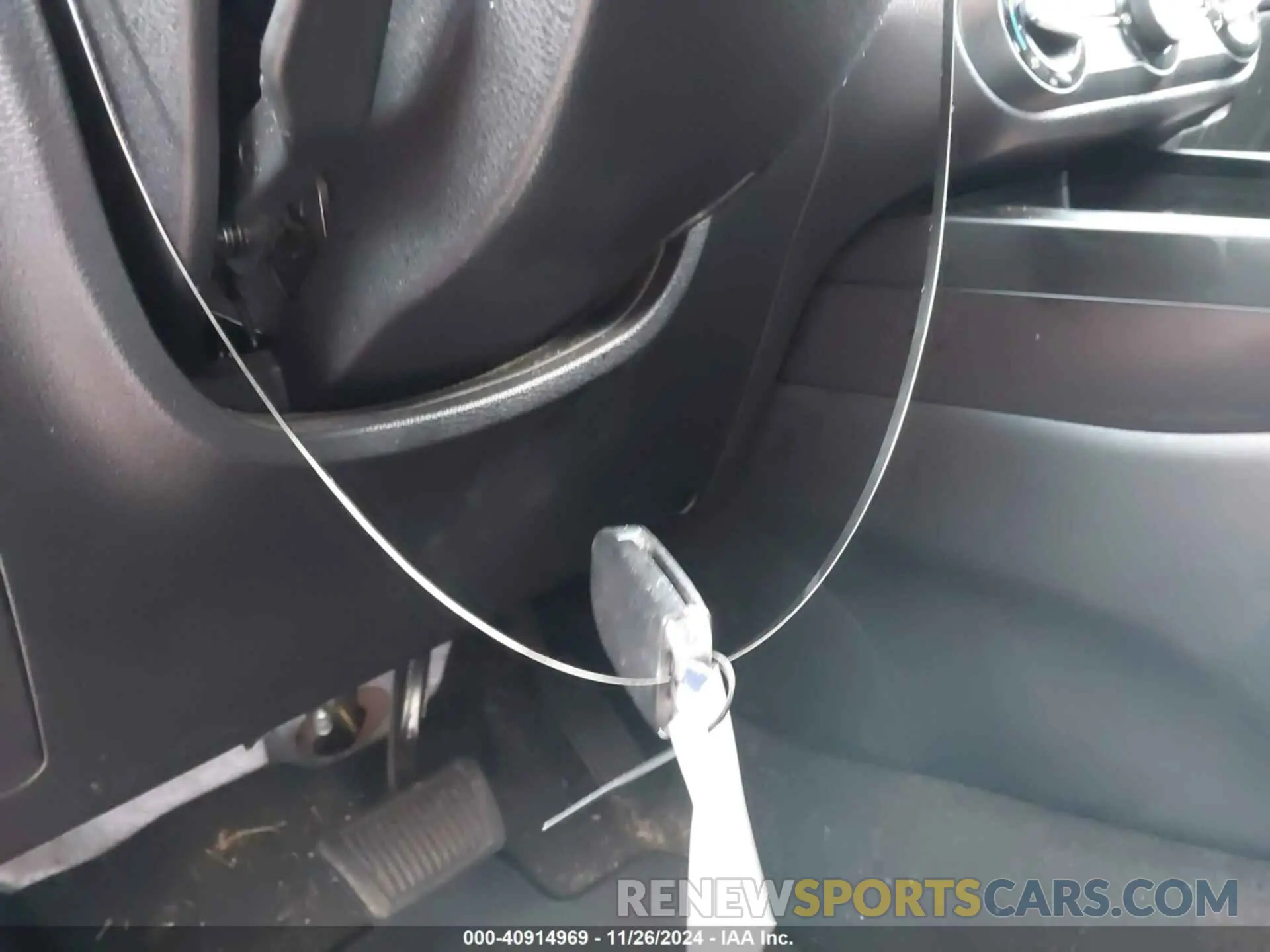 11 fotografías del automóvil dañado KNDJ23AU4L7059789 KIA SOUL 2020