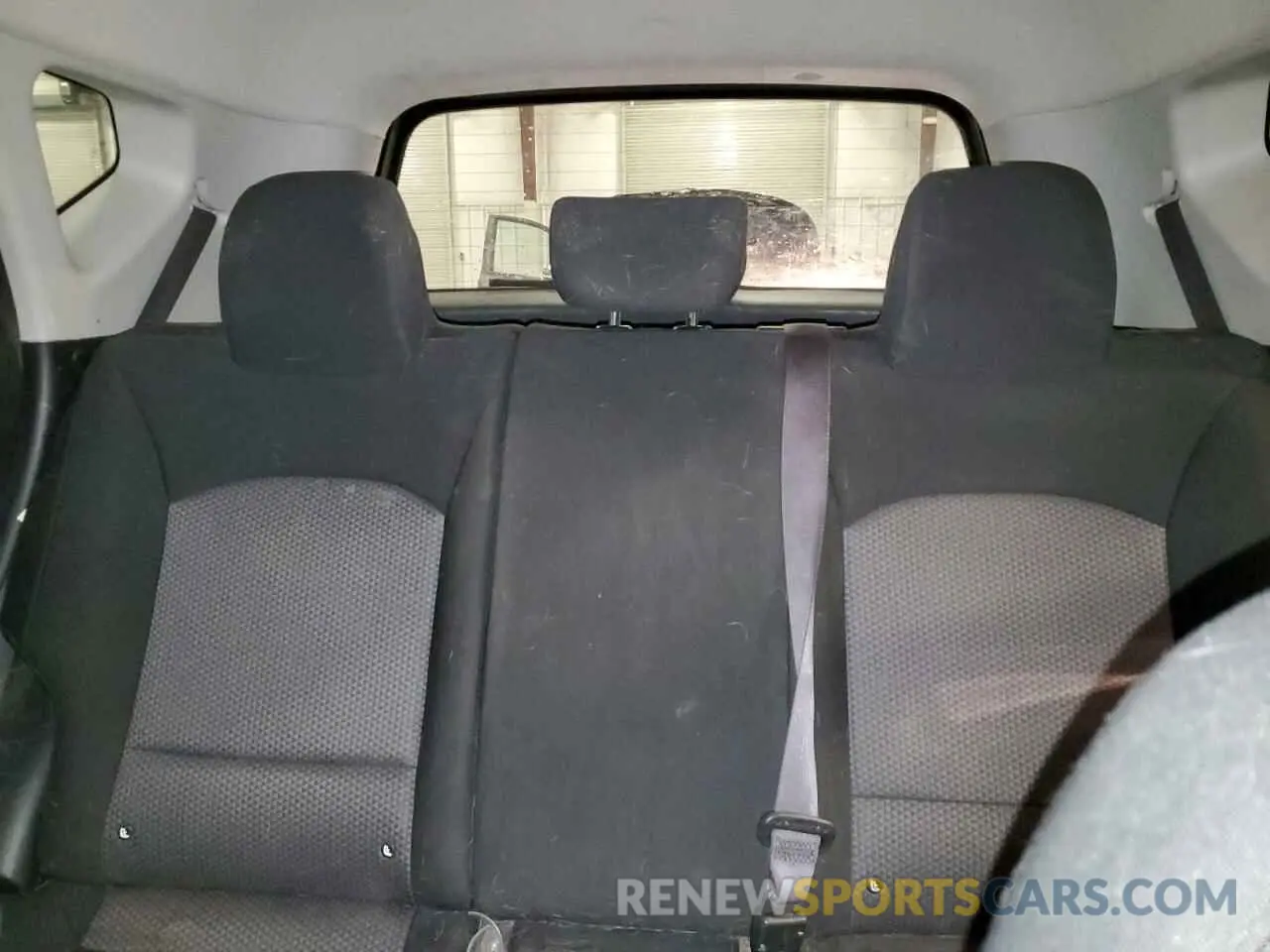10 fotografías del automóvil dañado KNDJ23AU4L7063843 KIA SOUL 2020