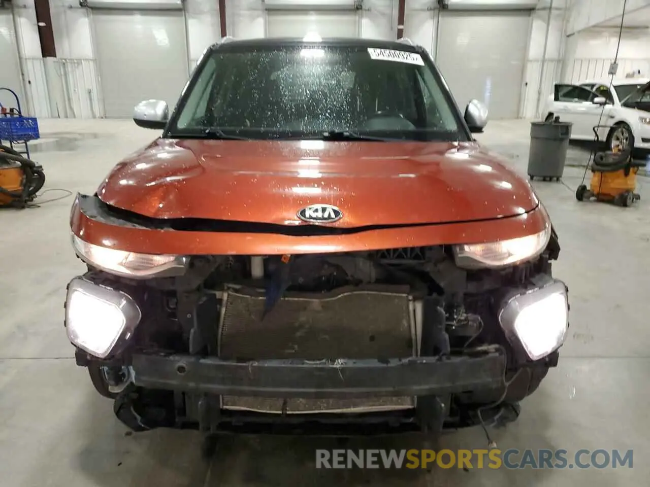 5 fotografías del automóvil dañado KNDJ23AU4L7063843 KIA SOUL 2020
