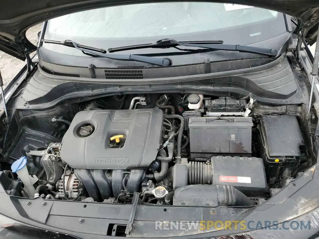 11 fotografías del automóvil dañado KNDJ23AU4L7071232 KIA SOUL 2020