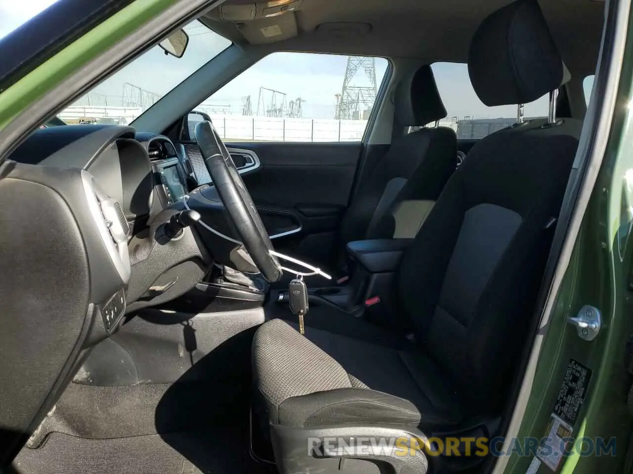7 fotografías del automóvil dañado KNDJ23AU4L7081176 KIA SOUL 2020