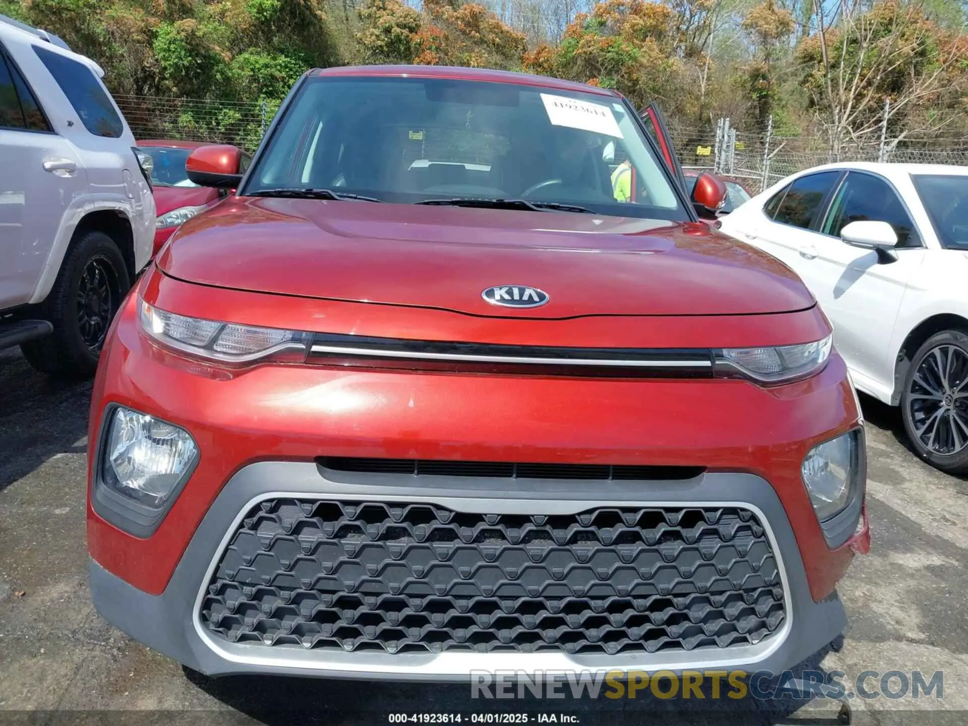 12 fotografías del automóvil dañado KNDJ23AU4L7083154 KIA SOUL 2020