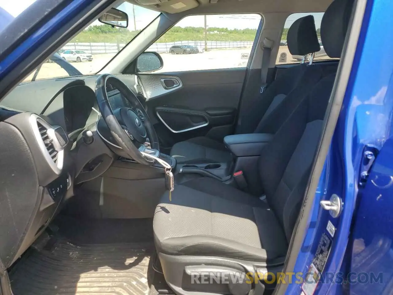 7 fotografías del automóvil dañado KNDJ23AU4L7117433 KIA SOUL 2020