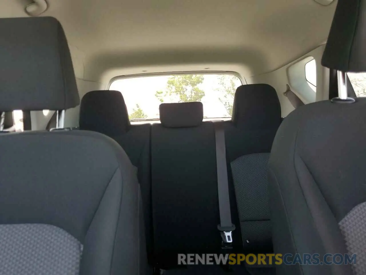 10 fotografías del automóvil dañado KNDJ23AU4L7120333 KIA SOUL 2020