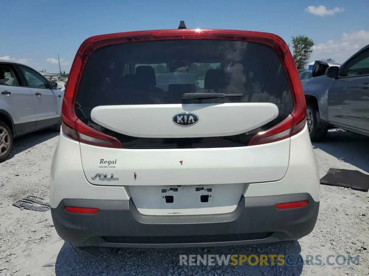 6 fotografías del automóvil dañado KNDJ23AU4L7120333 KIA SOUL 2020