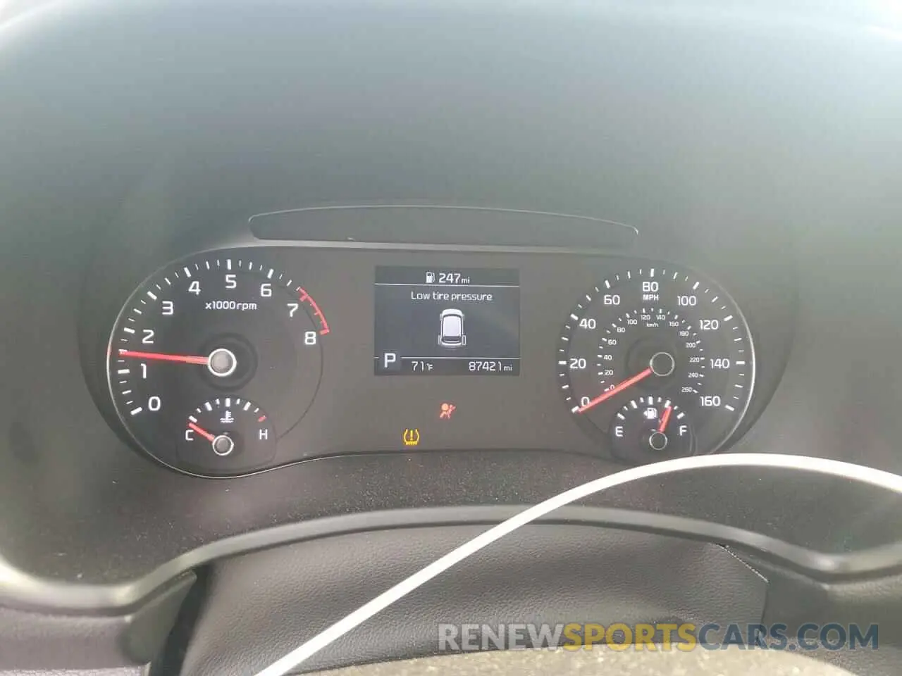 9 fotografías del automóvil dañado KNDJ23AU4L7714615 KIA SOUL 2020