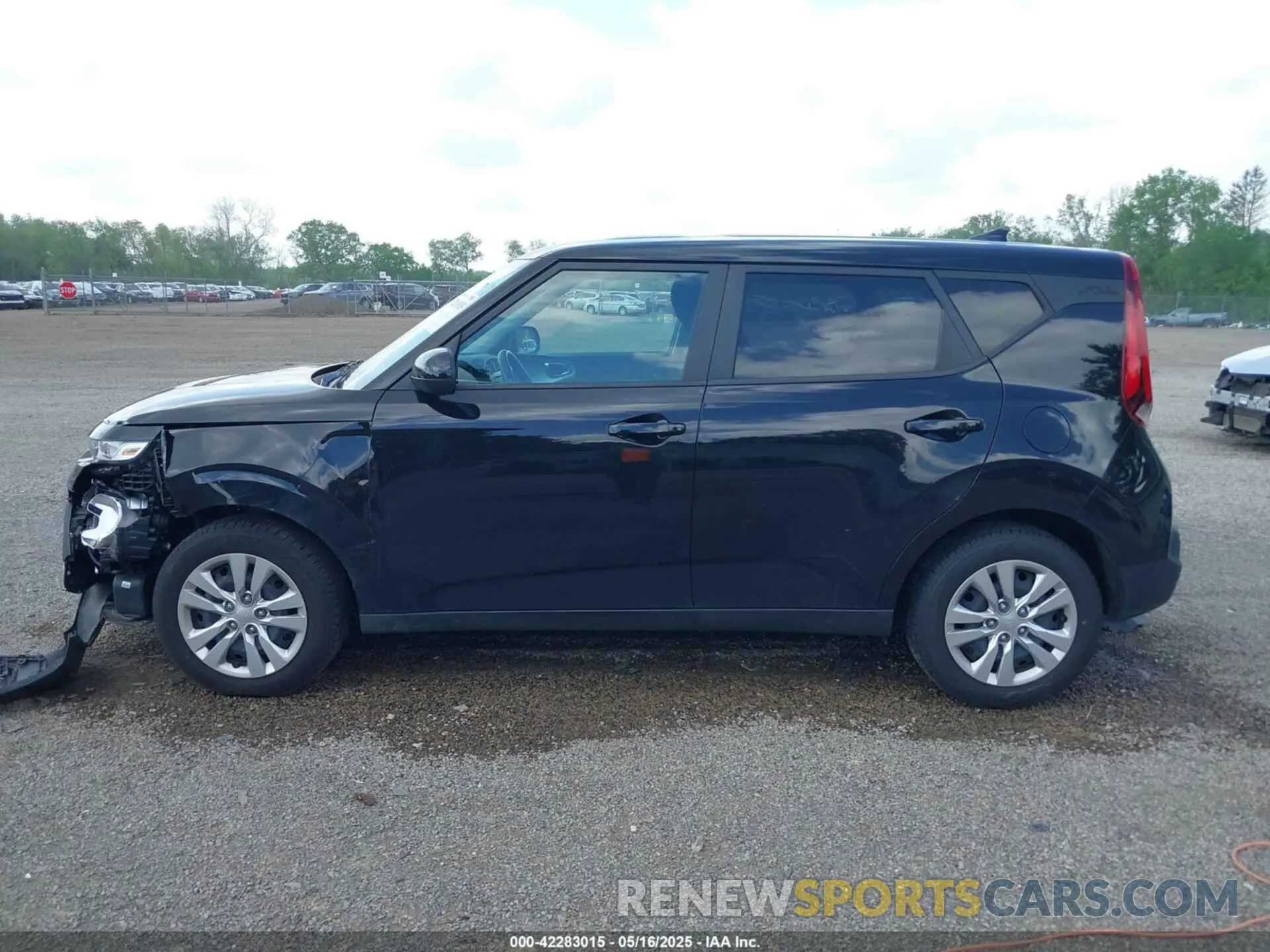 15 fotografías del automóvil dañado KNDJ23AU4L7724321 KIA SOUL 2020