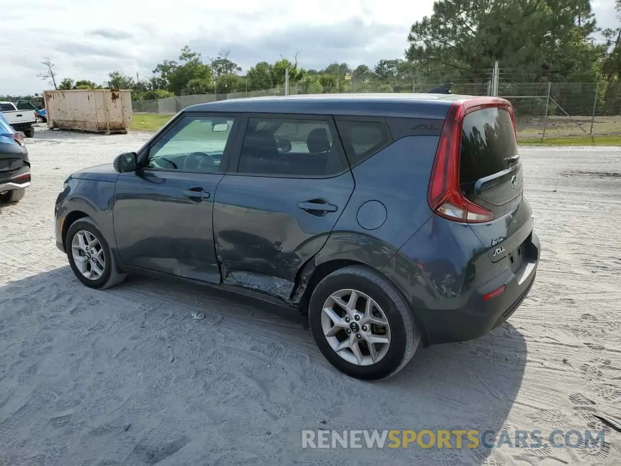 2 fotografías del automóvil dañado KNDJ23AU5L7002775 KIA SOUL 2020
