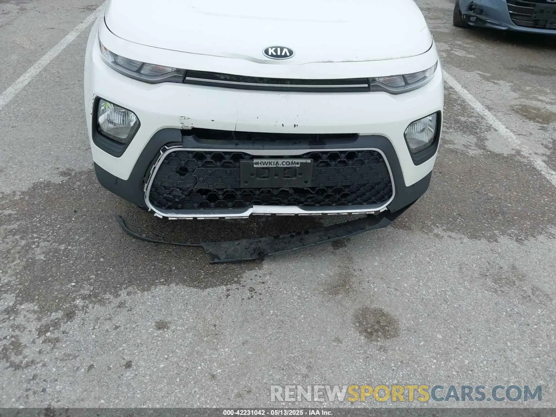 6 fotografías del automóvil dañado KNDJ23AU5L7022217 KIA SOUL 2020