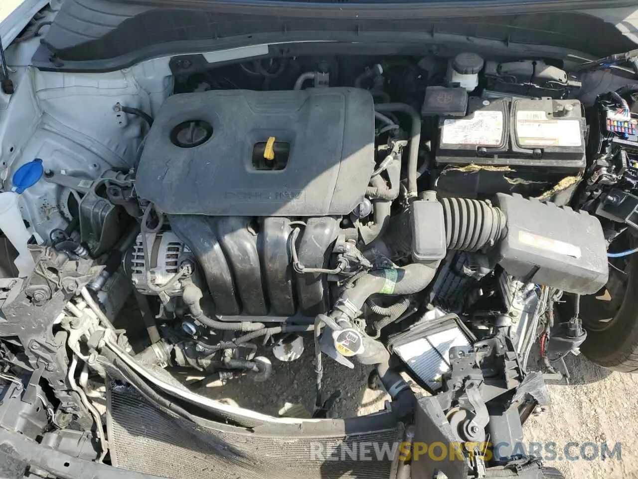11 fotografías del automóvil dañado KNDJ23AU5L7038742 KIA SOUL 2020