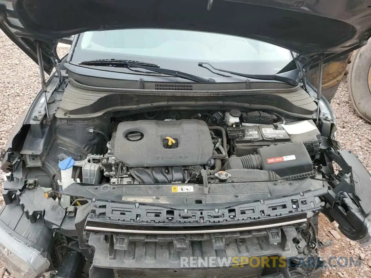12 fotografías del automóvil dañado KNDJ23AU5L7107980 KIA SOUL 2020