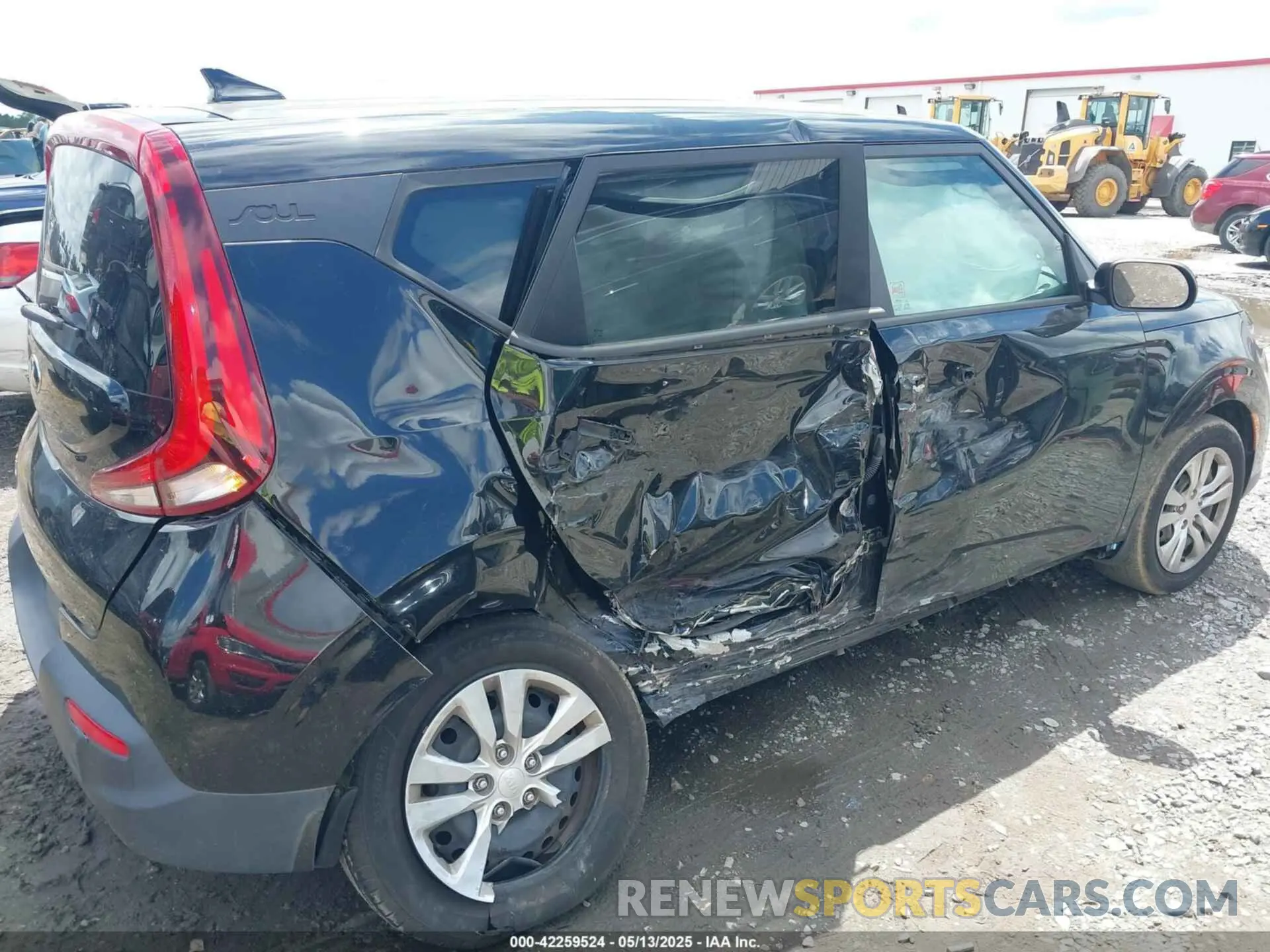 6 fotografías del automóvil dañado KNDJ23AU5L7718043 KIA SOUL 2020