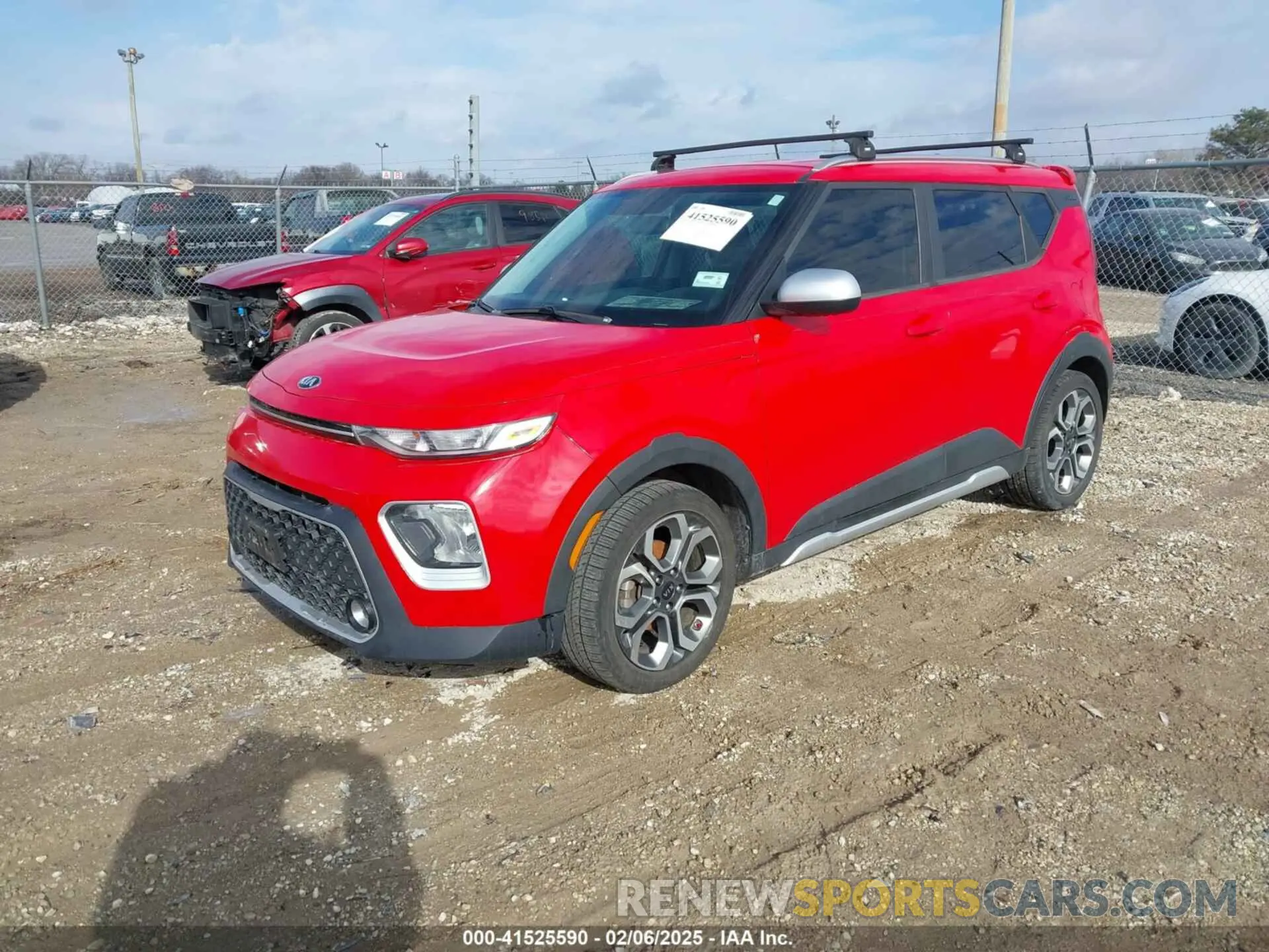 2 fotografías del automóvil dañado KNDJ23AU6L7009279 KIA SOUL 2020
