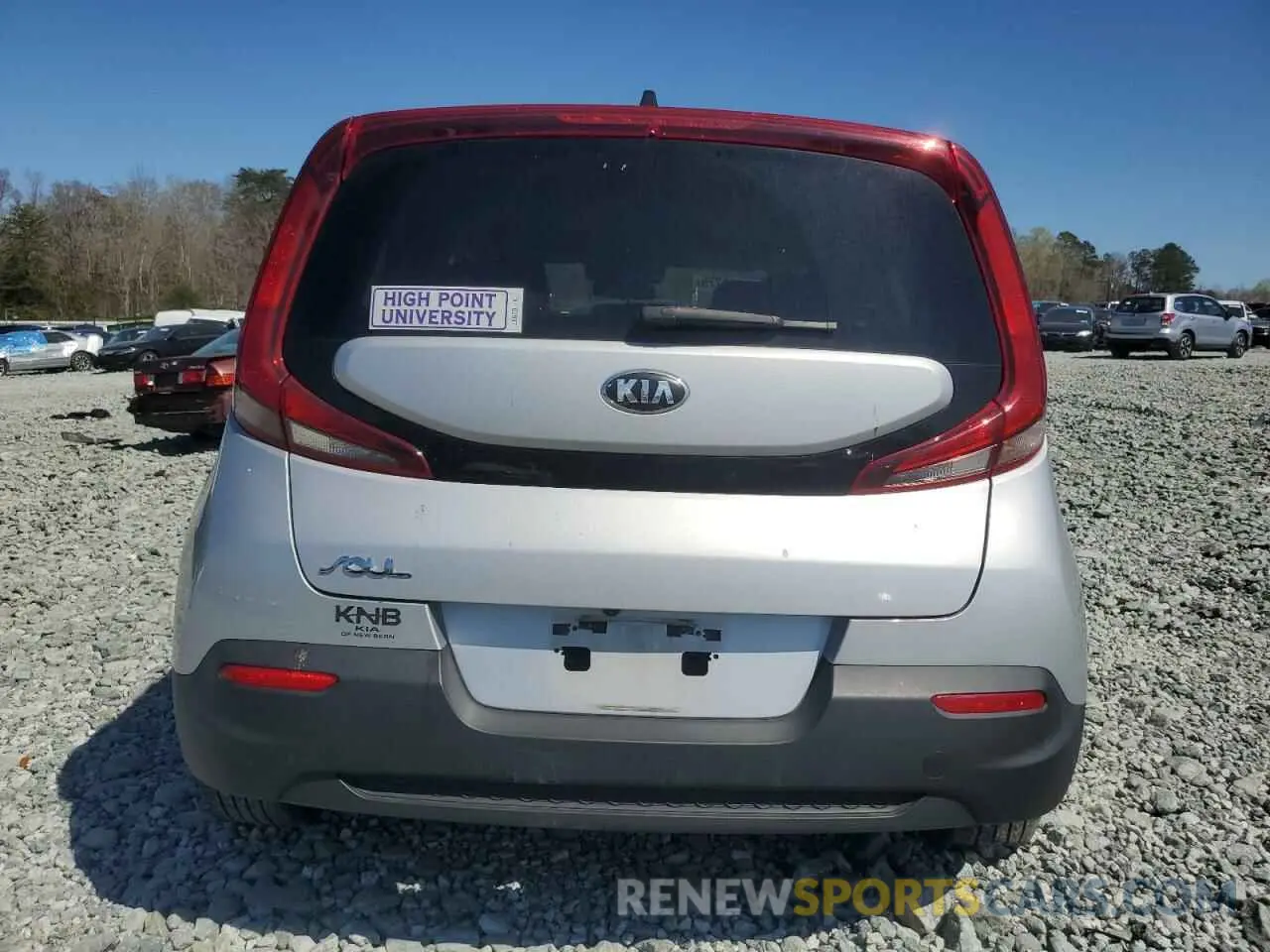 6 fotografías del automóvil dañado KNDJ23AU6L7031220 KIA SOUL 2020