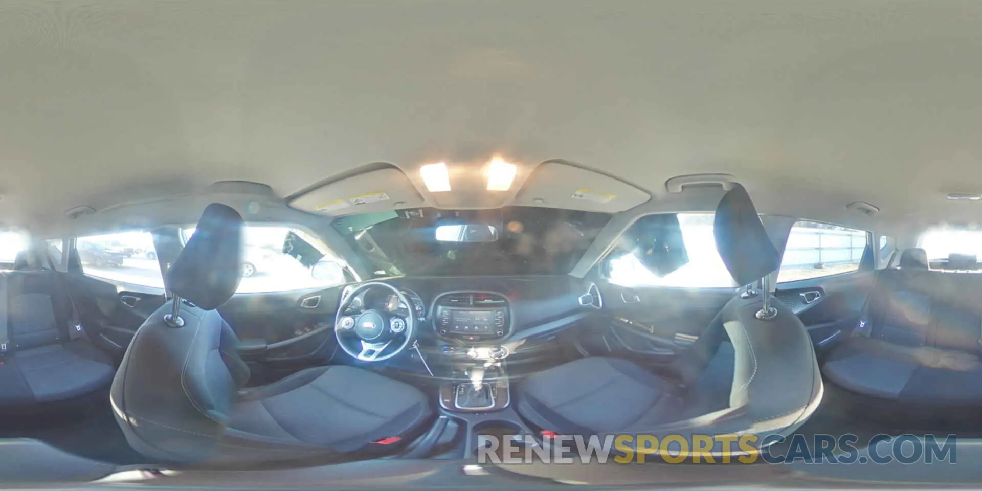 13 fotografías del automóvil dañado KNDJ23AU6L7057154 KIA SOUL 2020