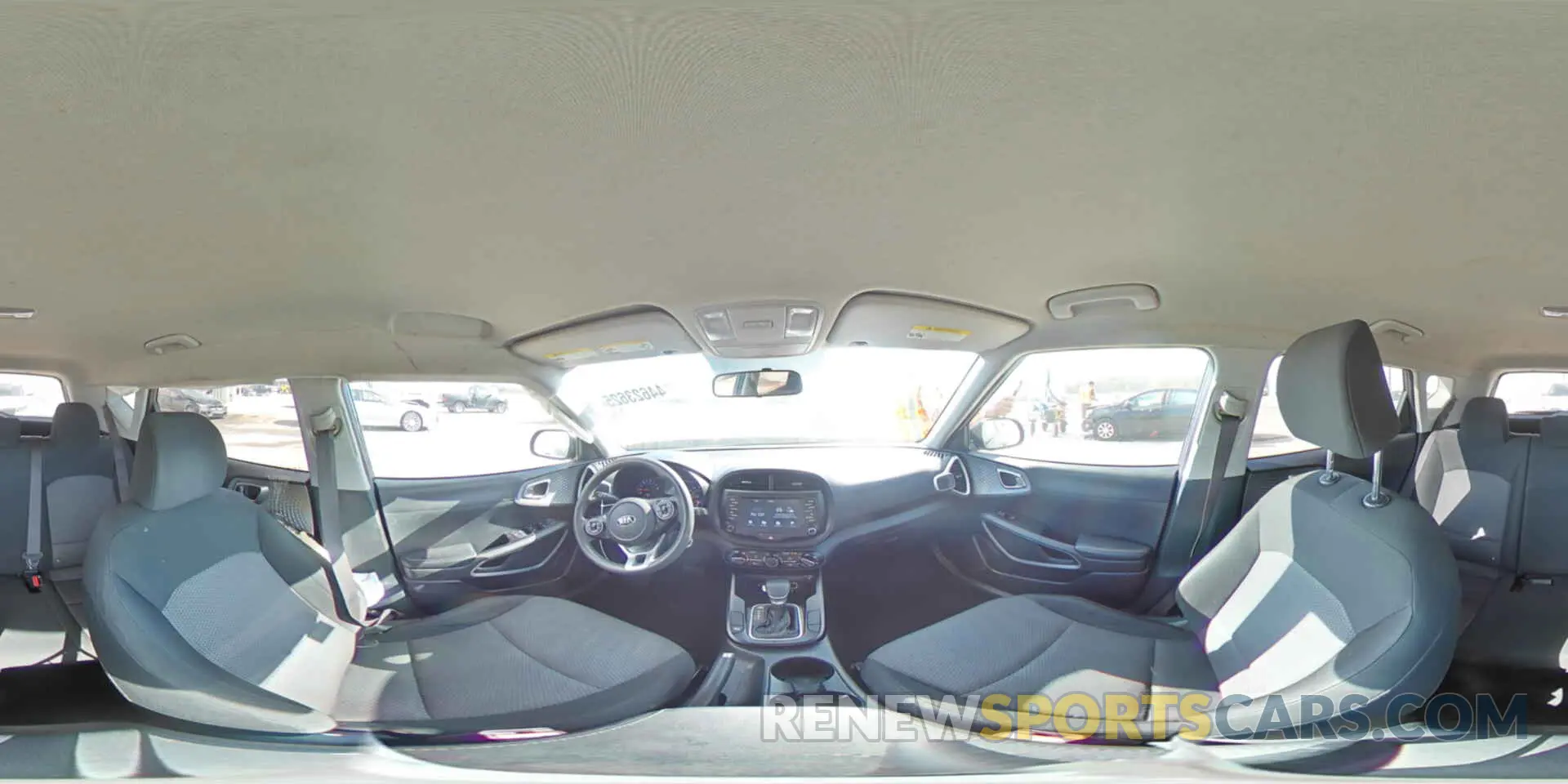 16 fotografías del automóvil dañado KNDJ23AU6L7071393 KIA SOUL 2020
