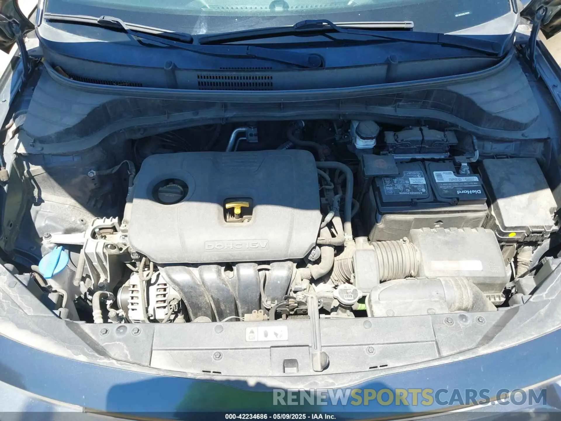 10 fotografías del automóvil dañado KNDJ23AU6L7090266 KIA SOUL 2020