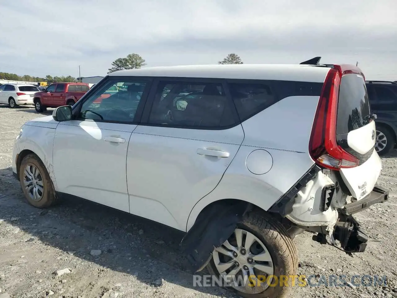 2 fotografías del automóvil dañado KNDJ23AU6L7705754 KIA SOUL 2020