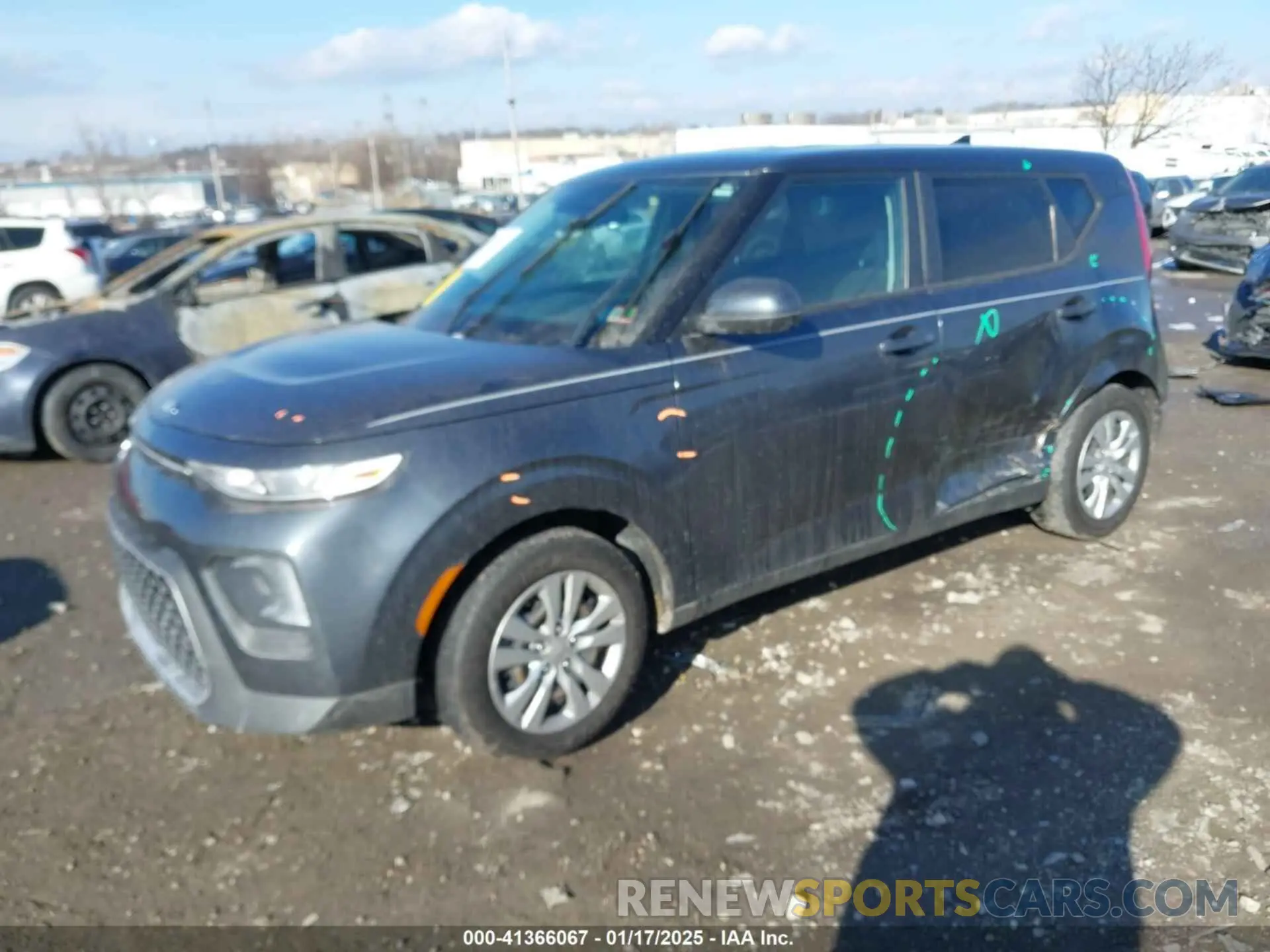 2 fotografías del automóvil dañado KNDJ23AU6L7731948 KIA SOUL 2020