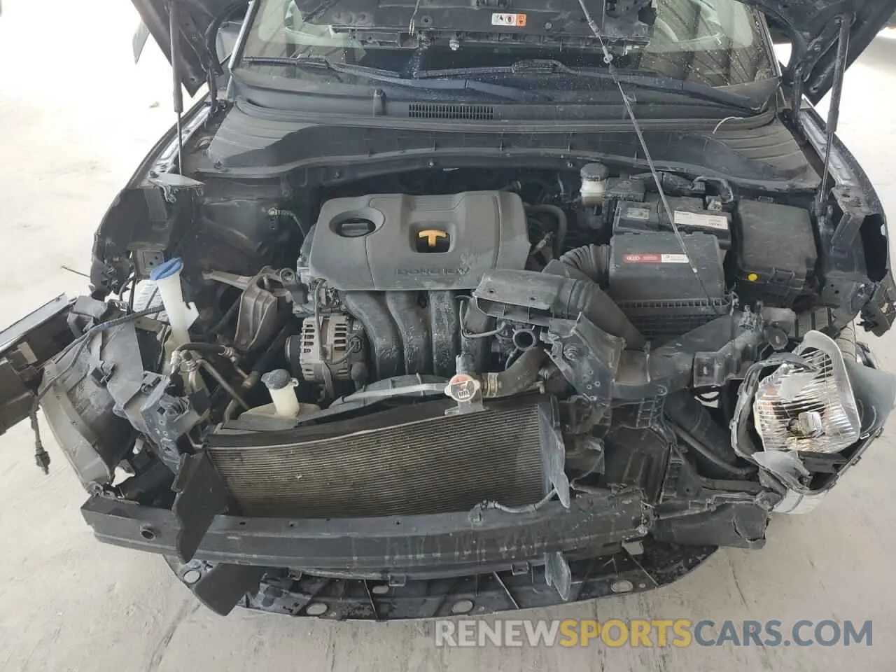 12 fotografías del automóvil dañado KNDJ23AU7L7035938 KIA SOUL 2020