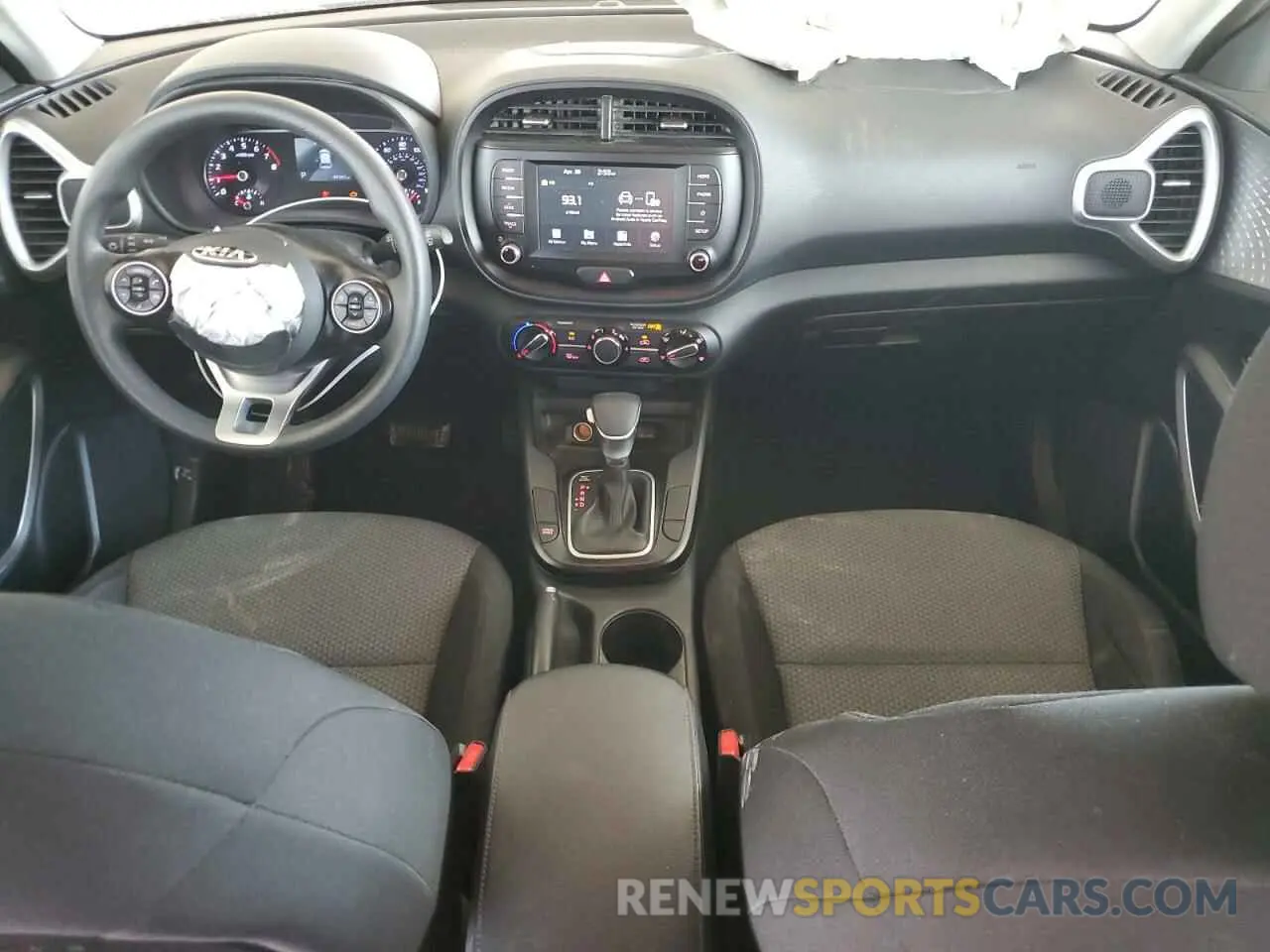 8 fotografías del automóvil dañado KNDJ23AU7L7035938 KIA SOUL 2020