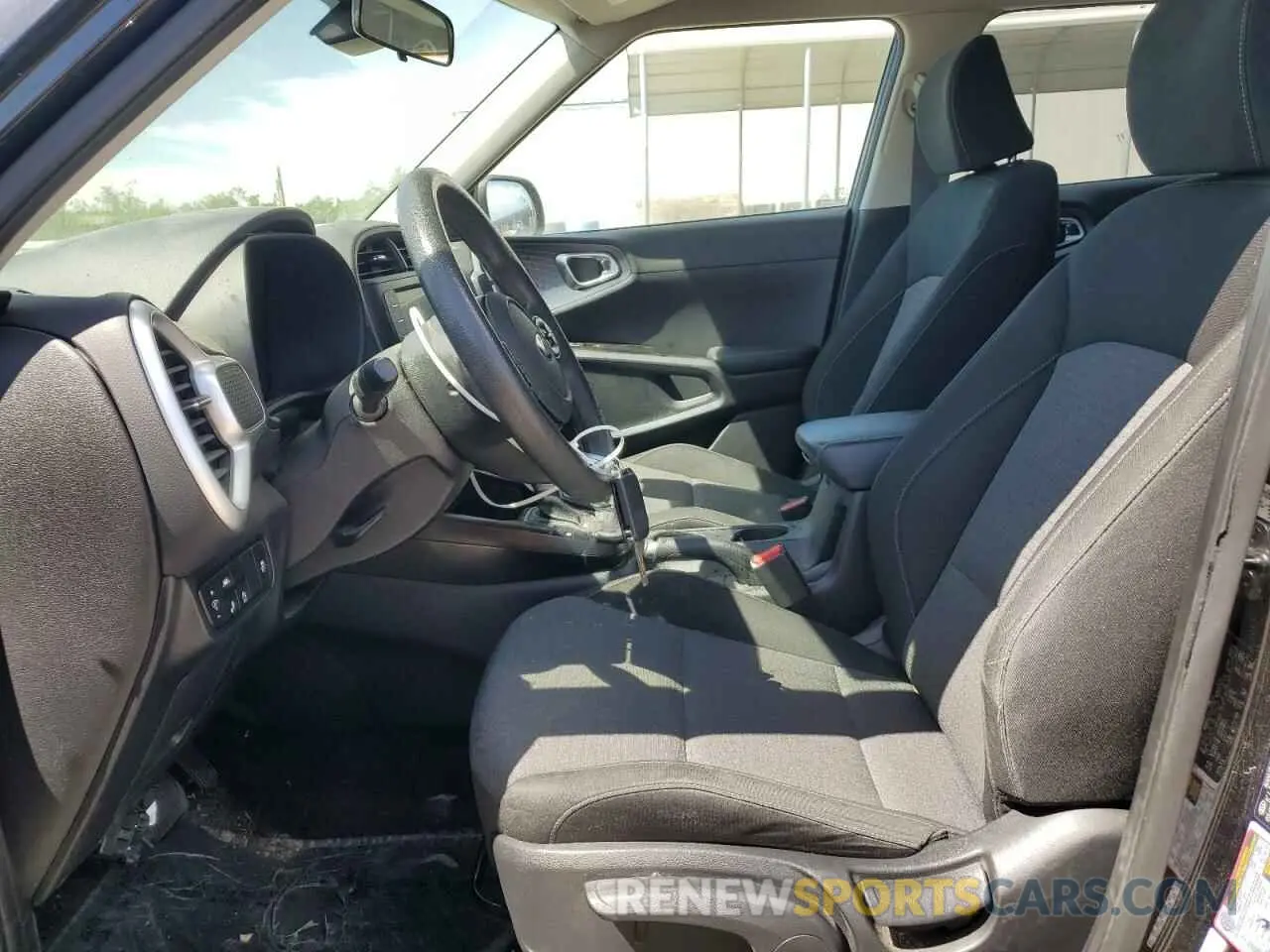 7 fotografías del automóvil dañado KNDJ23AU7L7061052 KIA SOUL 2020