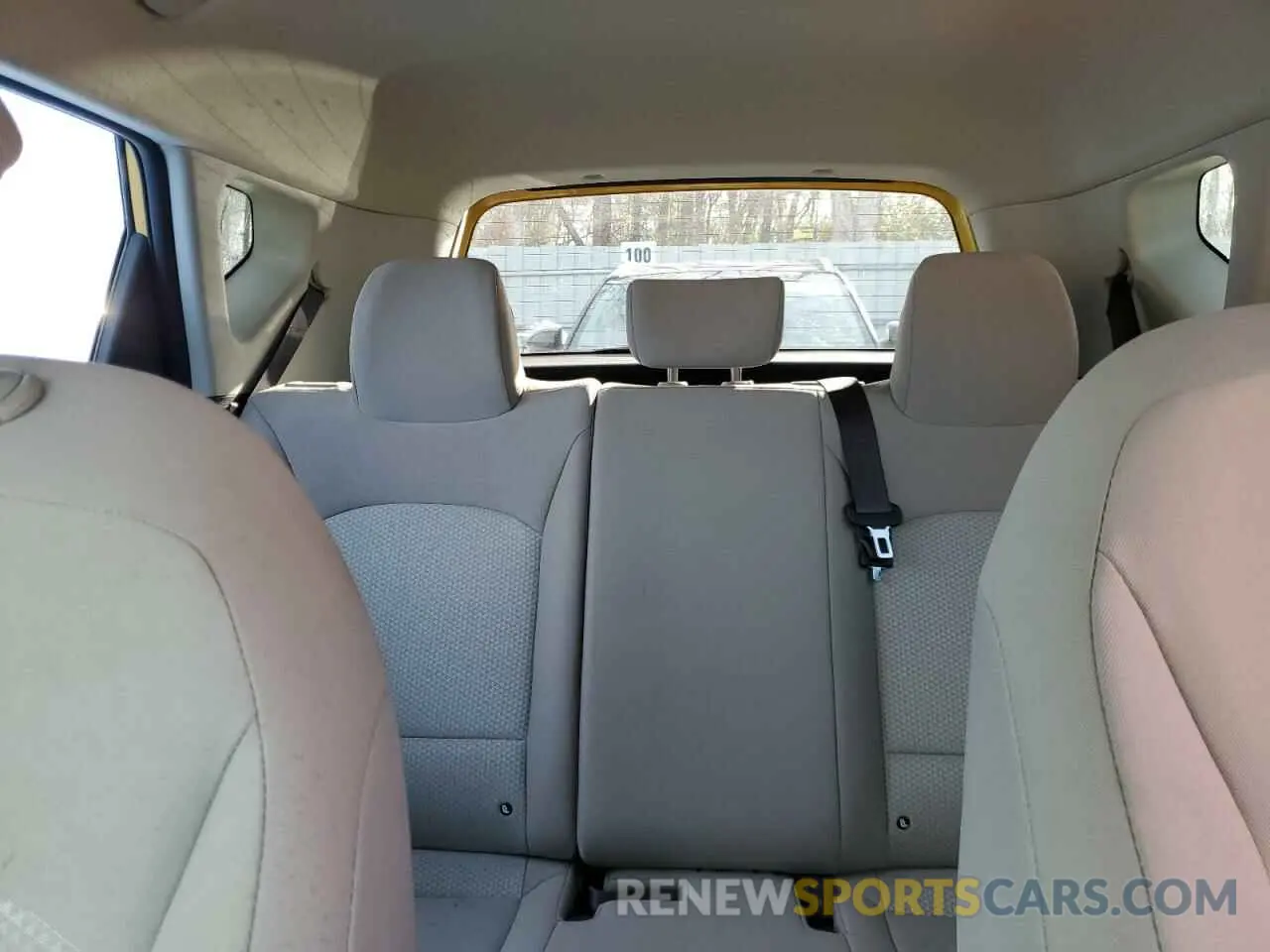 10 fotografías del automóvil dañado KNDJ23AU7L7108127 KIA SOUL 2020