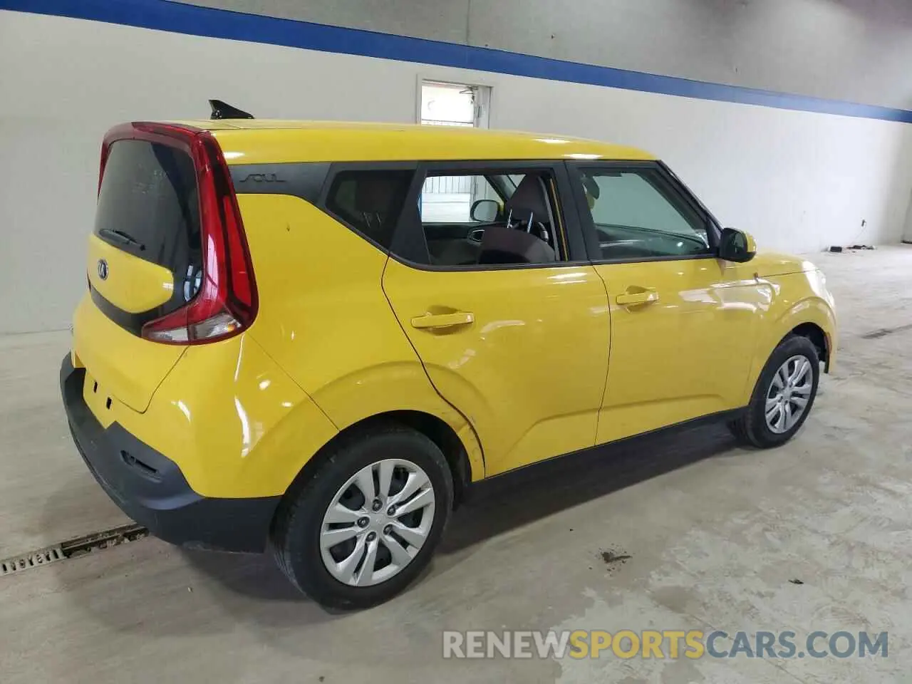 3 fotografías del automóvil dañado KNDJ23AU7L7108127 KIA SOUL 2020