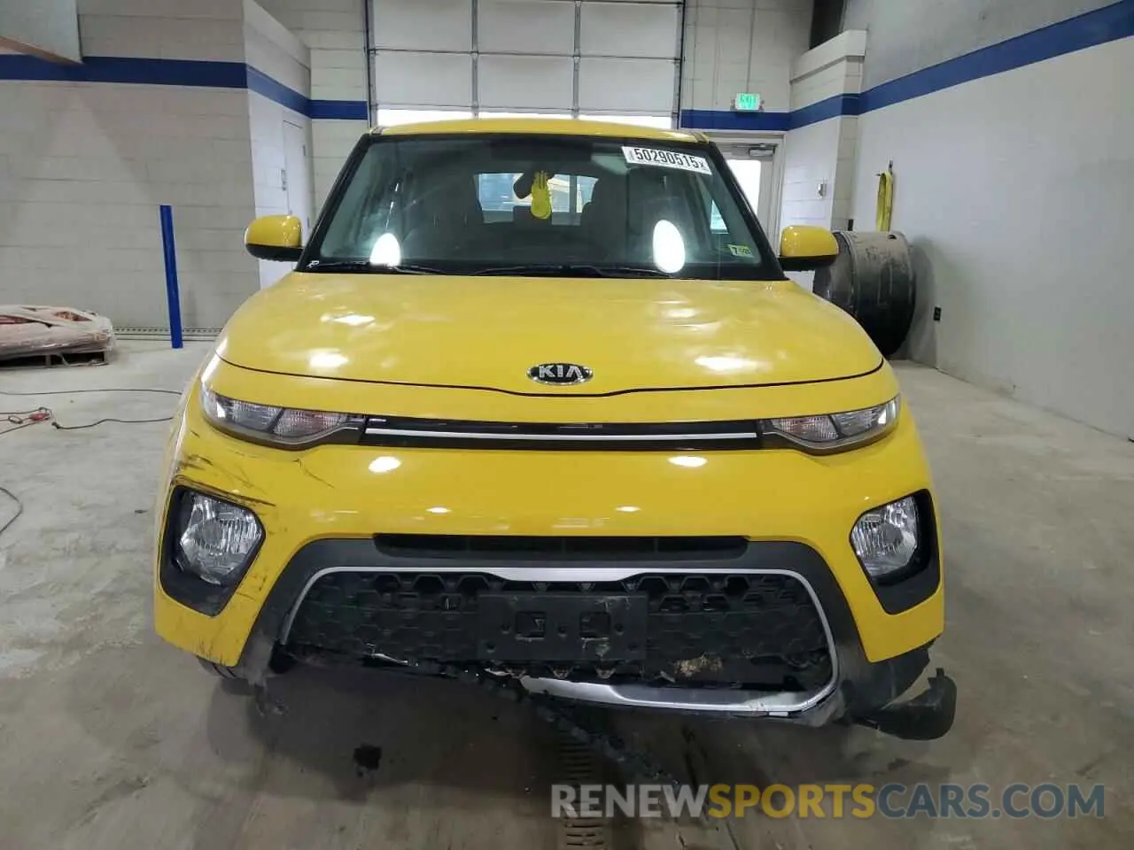 5 fotografías del automóvil dañado KNDJ23AU7L7108127 KIA SOUL 2020