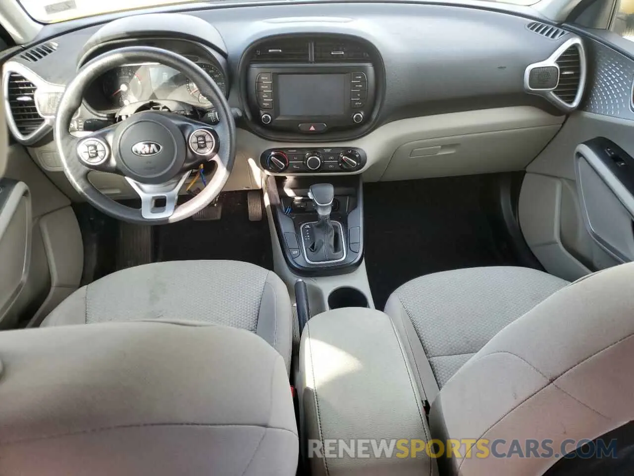 8 fotografías del automóvil dañado KNDJ23AU7L7108127 KIA SOUL 2020