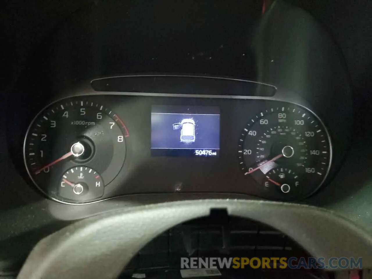 9 fotografías del automóvil dañado KNDJ23AU7L7108127 KIA SOUL 2020