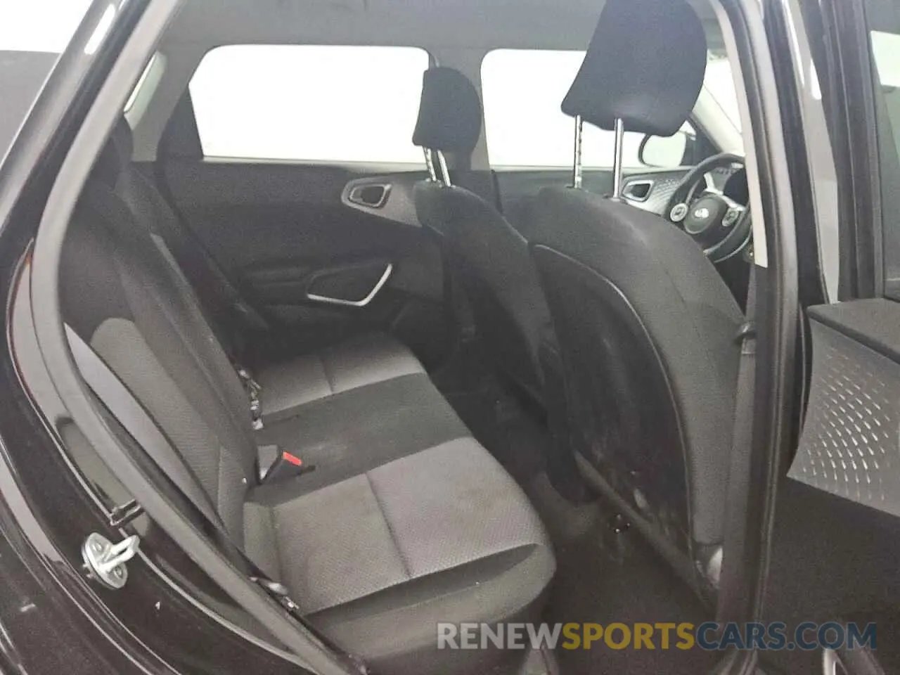 10 fotografías del automóvil dañado KNDJ23AU7L7714091 KIA SOUL 2020