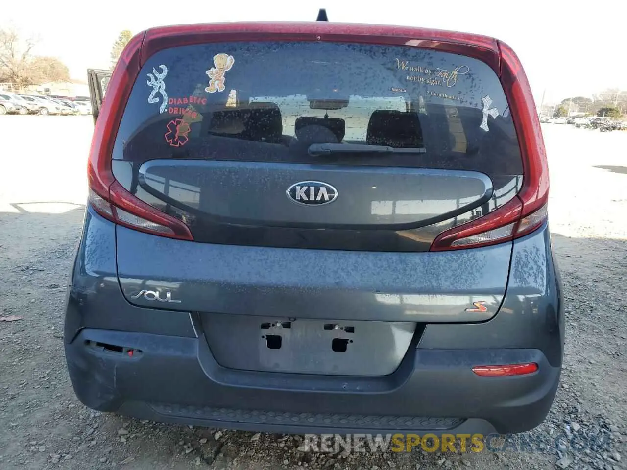 6 fotografías del automóvil dañado KNDJ23AU7L7721249 KIA SOUL 2020