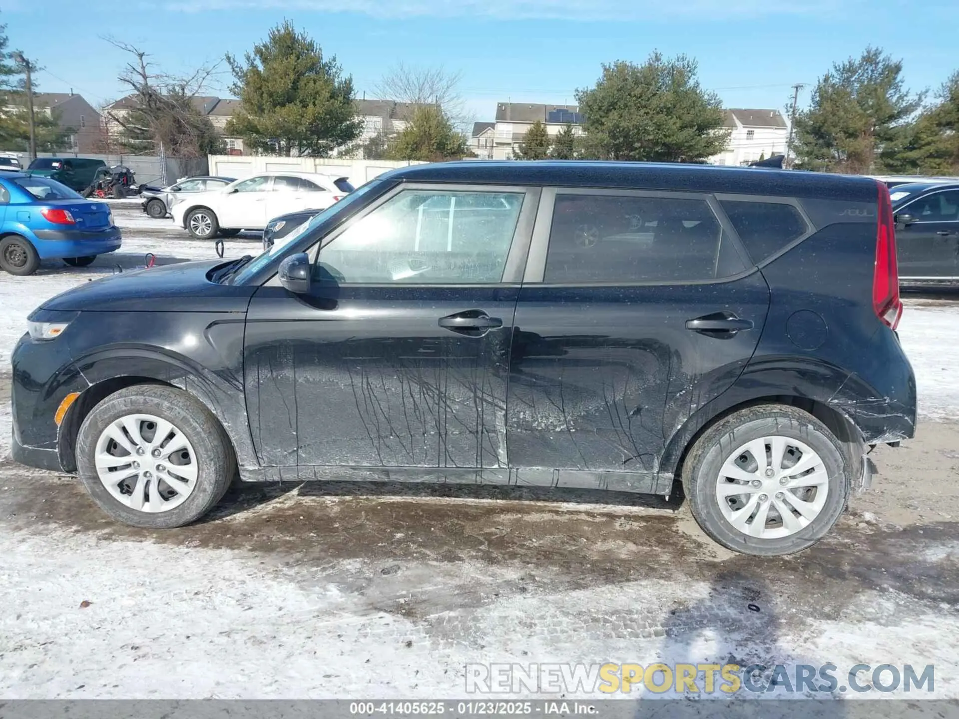 14 fotografías del automóvil dañado KNDJ23AU7L7725379 KIA SOUL 2020