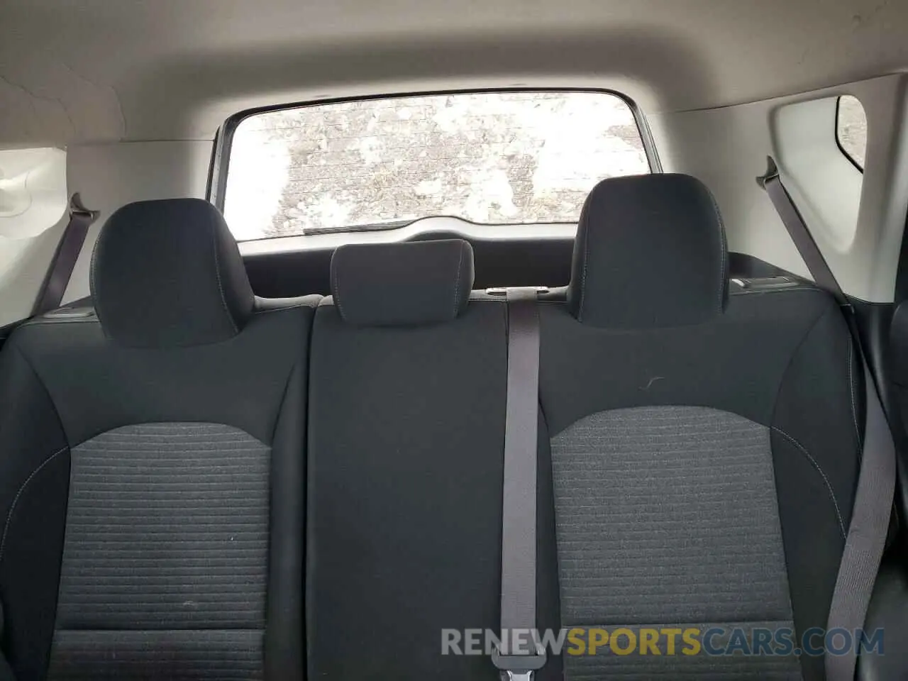10 fotografías del automóvil dañado KNDJ23AU8L7013687 KIA SOUL 2020