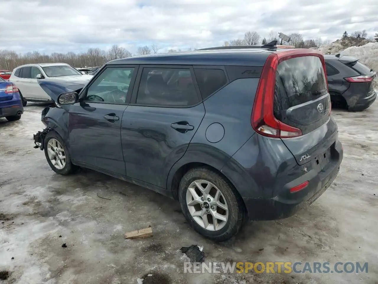 2 fotografías del automóvil dañado KNDJ23AU8L7013687 KIA SOUL 2020