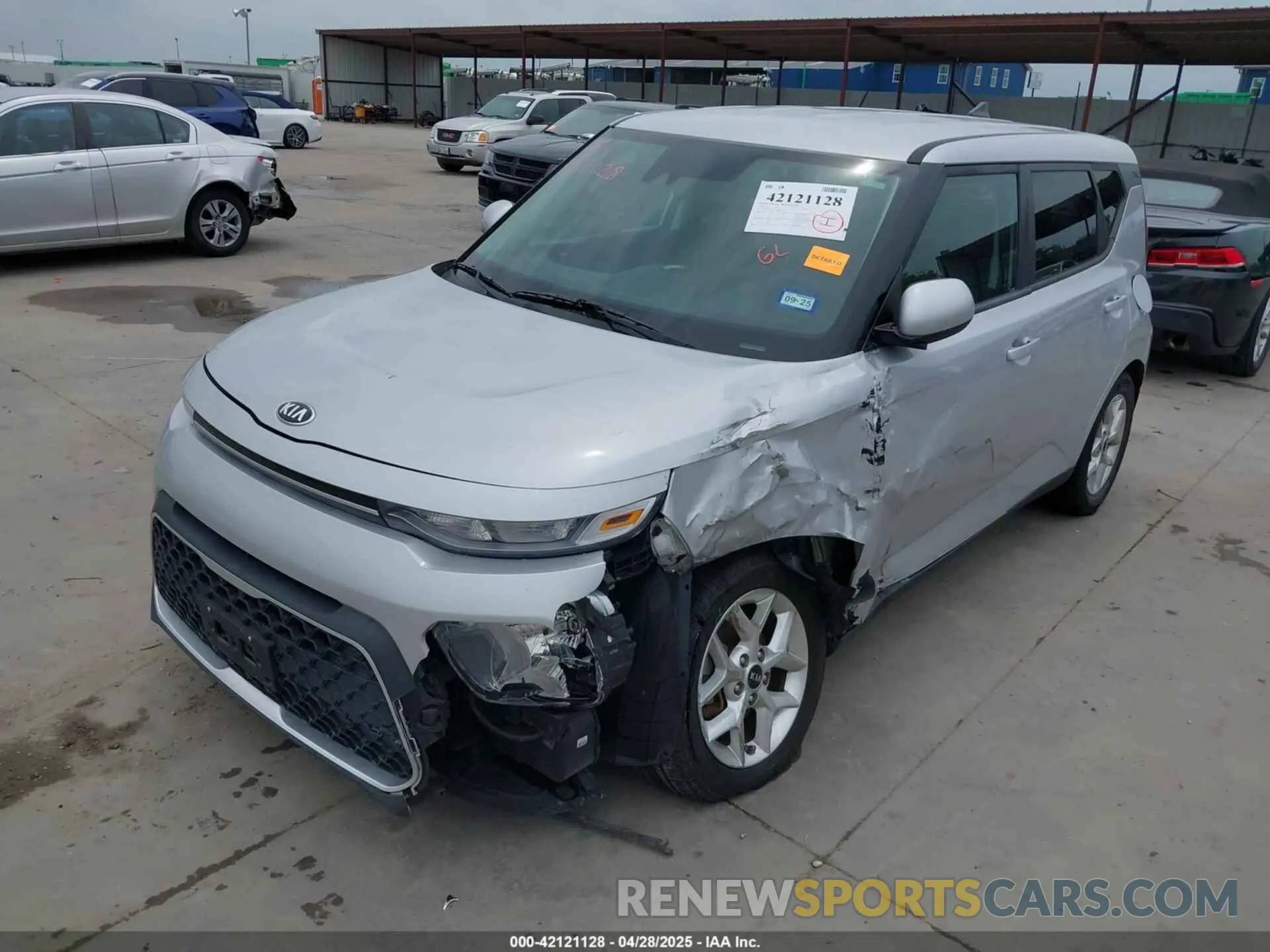 2 fotografías del automóvil dañado KNDJ23AU8L7054546 KIA SOUL 2020