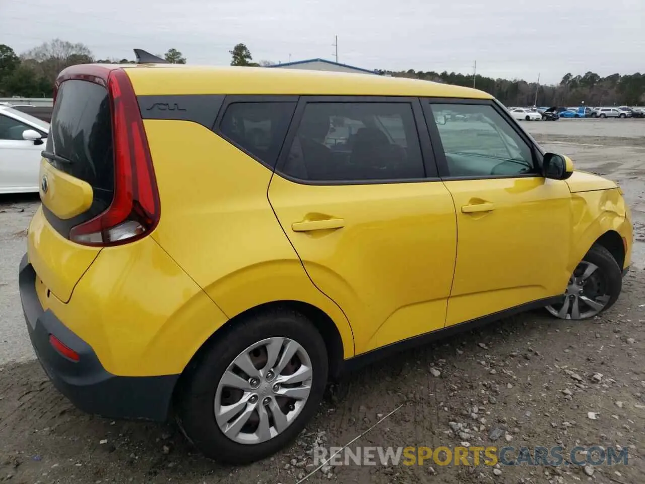 3 fotografías del automóvil dañado KNDJ23AU8L7064588 KIA SOUL 2020