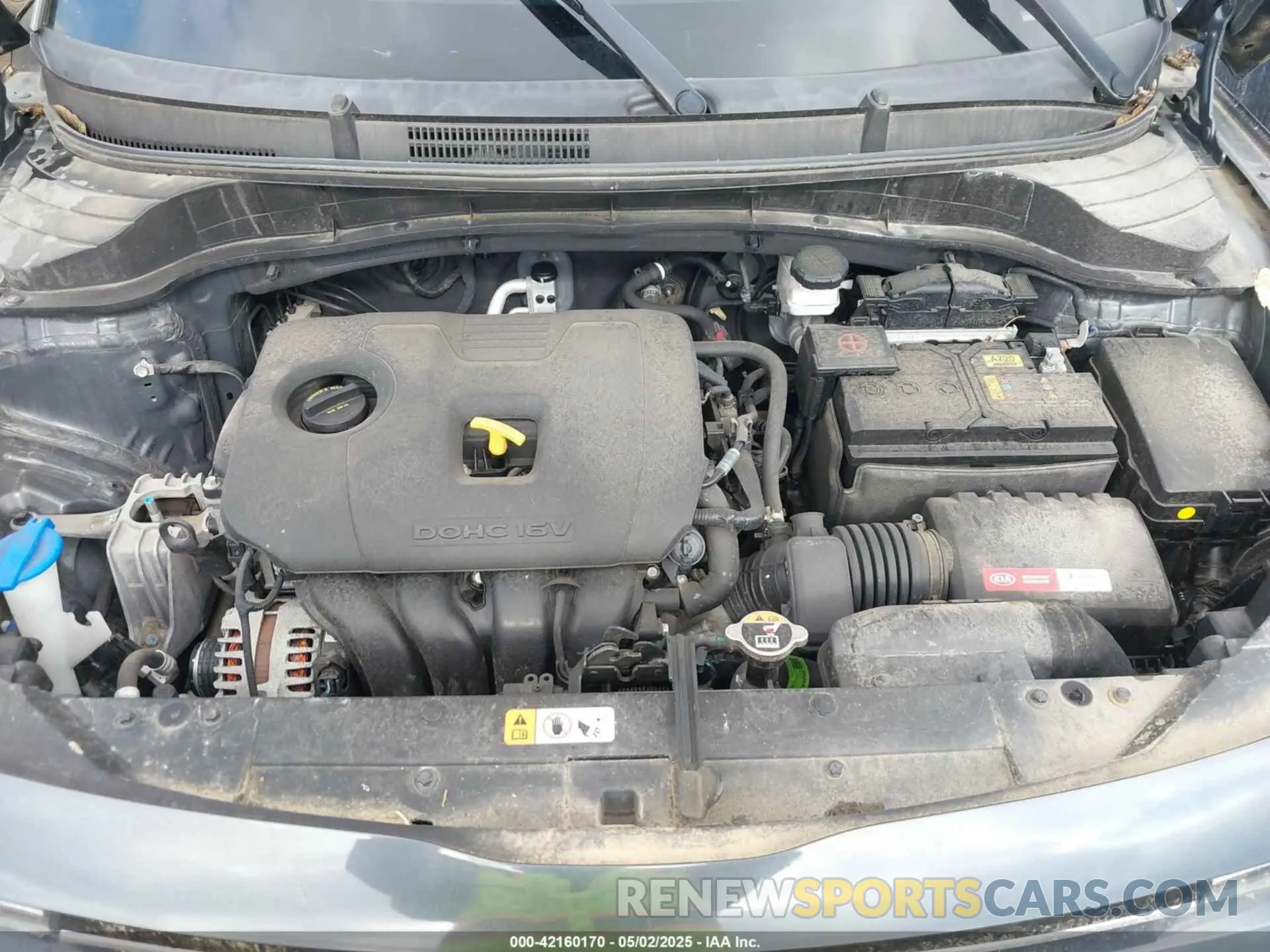 10 fotografías del automóvil dañado KNDJ23AU8L7094125 KIA SOUL 2020