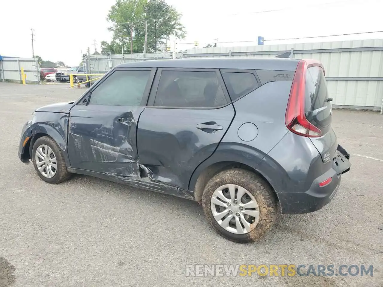 2 fotografías del automóvil dañado KNDJ23AU8L7115524 KIA SOUL 2020