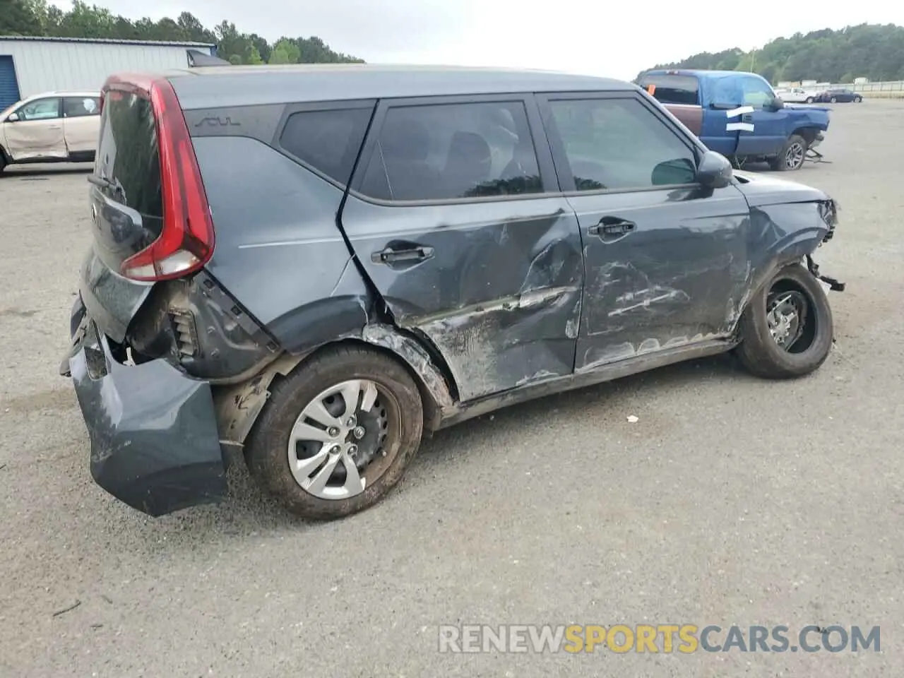 3 fotografías del automóvil dañado KNDJ23AU8L7115524 KIA SOUL 2020