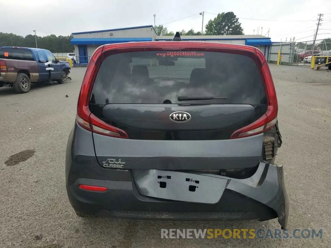 6 fotografías del automóvil dañado KNDJ23AU8L7115524 KIA SOUL 2020