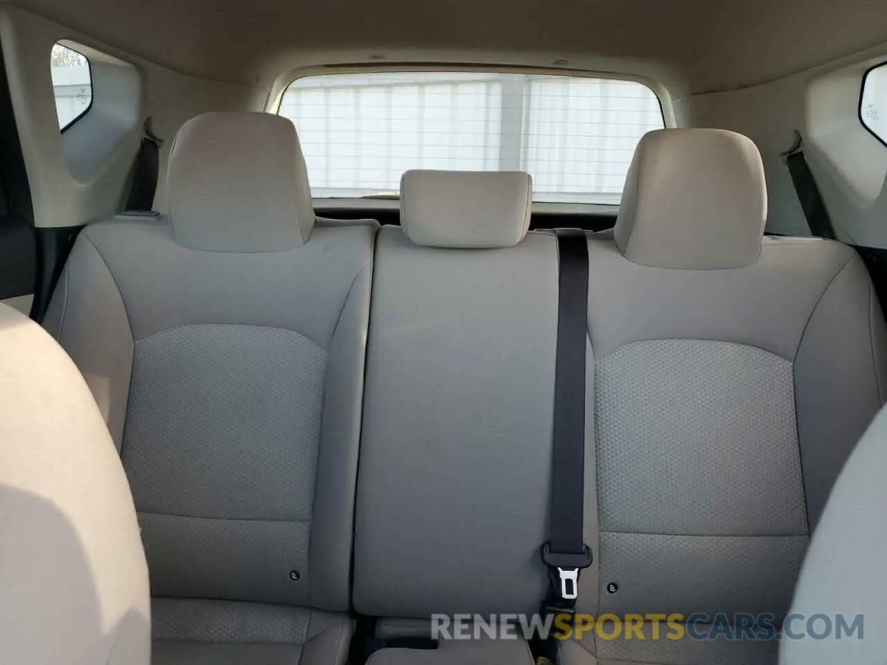 10 fotografías del automóvil dañado KNDJ23AU8L7701009 KIA SOUL 2020