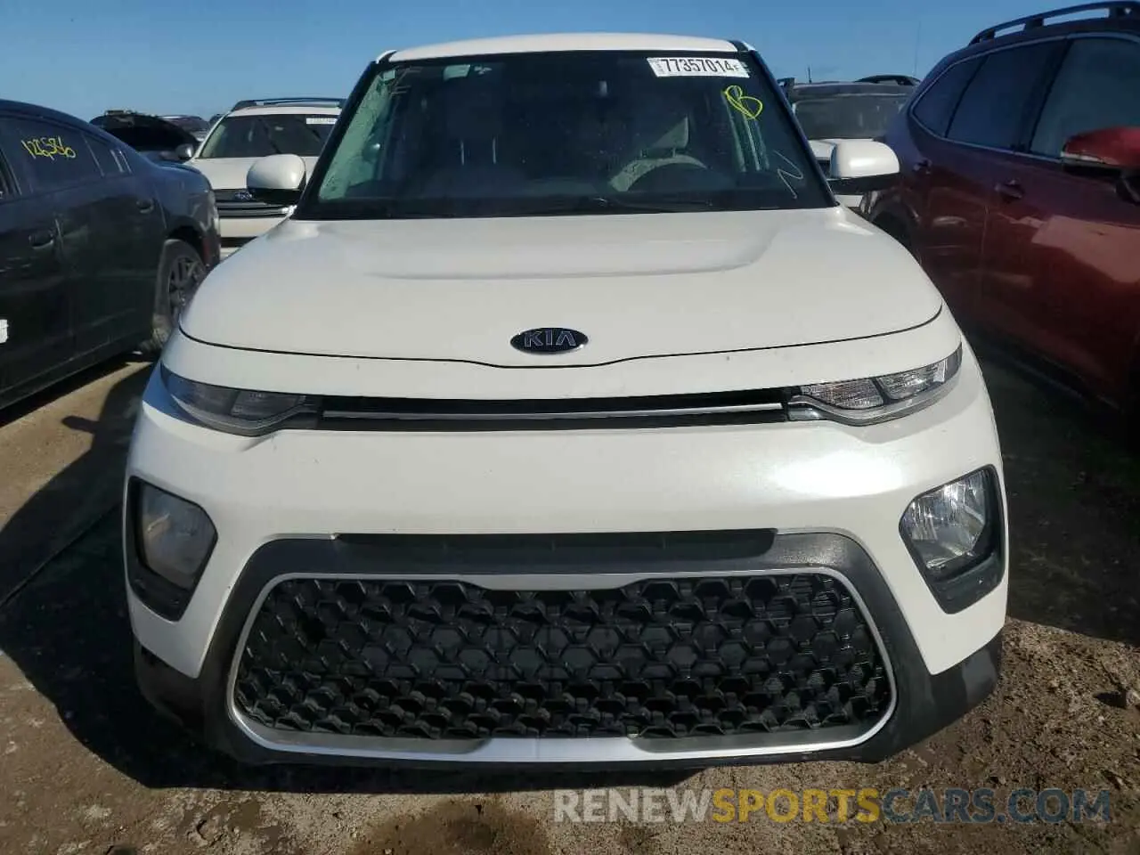 5 fotografías del automóvil dañado KNDJ23AU8L7701009 KIA SOUL 2020