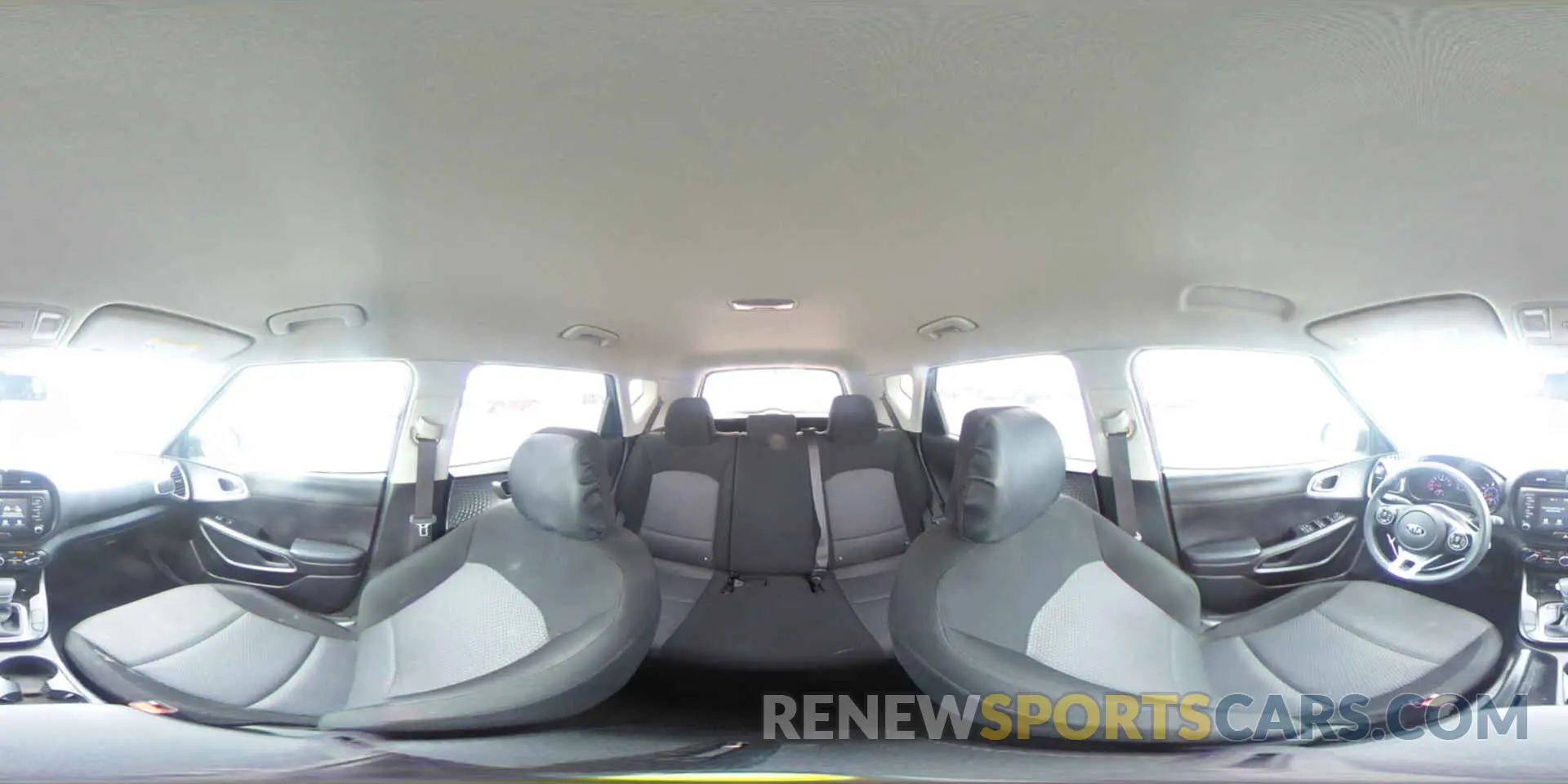 14 fotografías del automóvil dañado KNDJ23AU8L7735659 KIA SOUL 2020